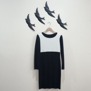 St. John Black And White Color Block Long Sleeve Knit Dress, Size 4
